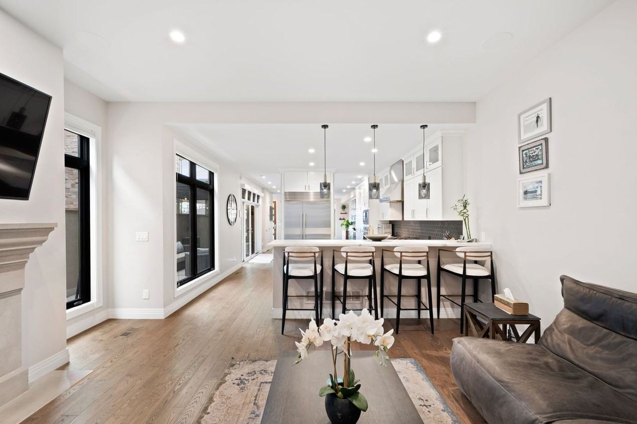 518 Cook St - Photo 7 of 49