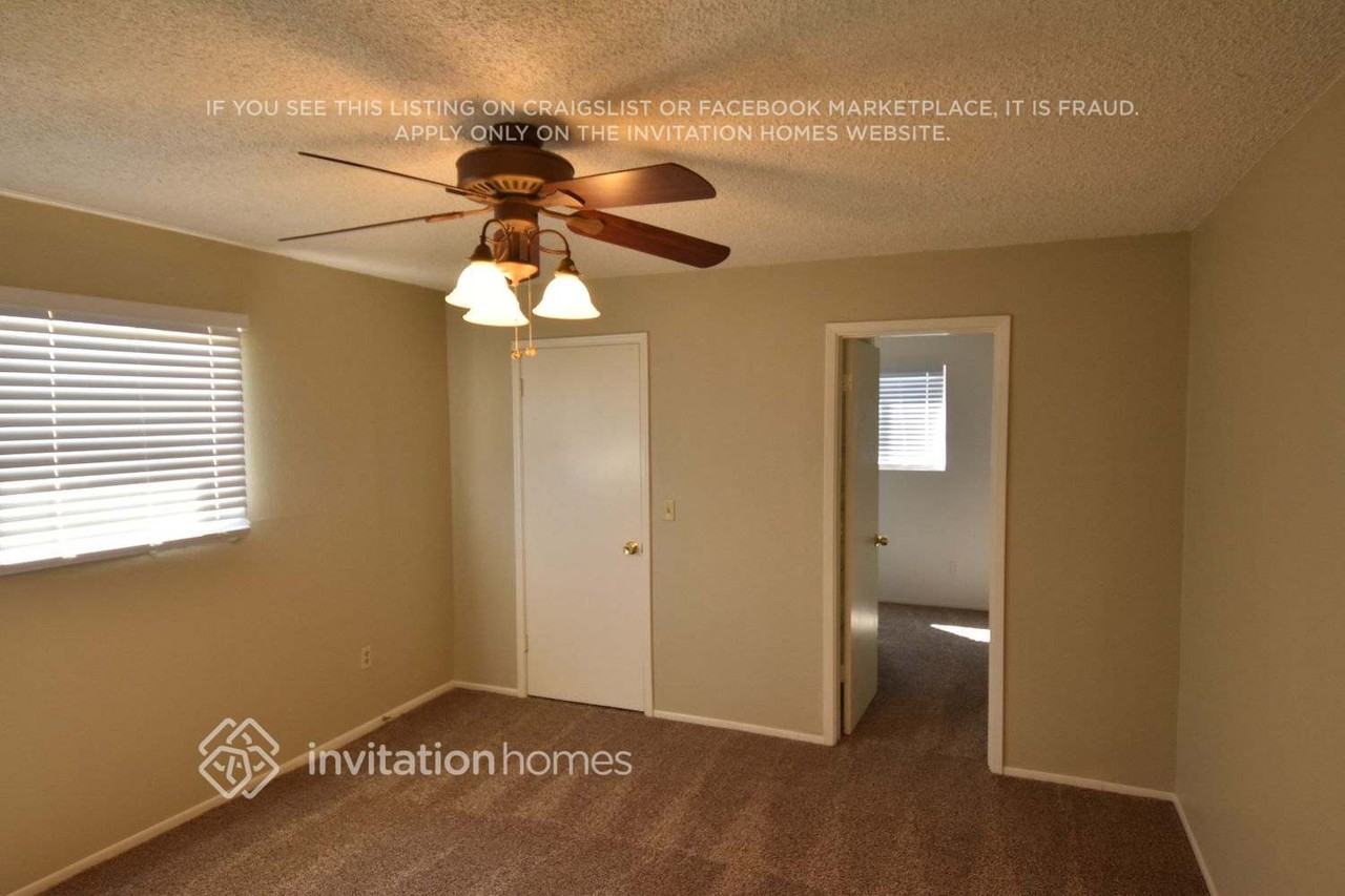 3526 S Shafer Dr - Photo 6 of 11