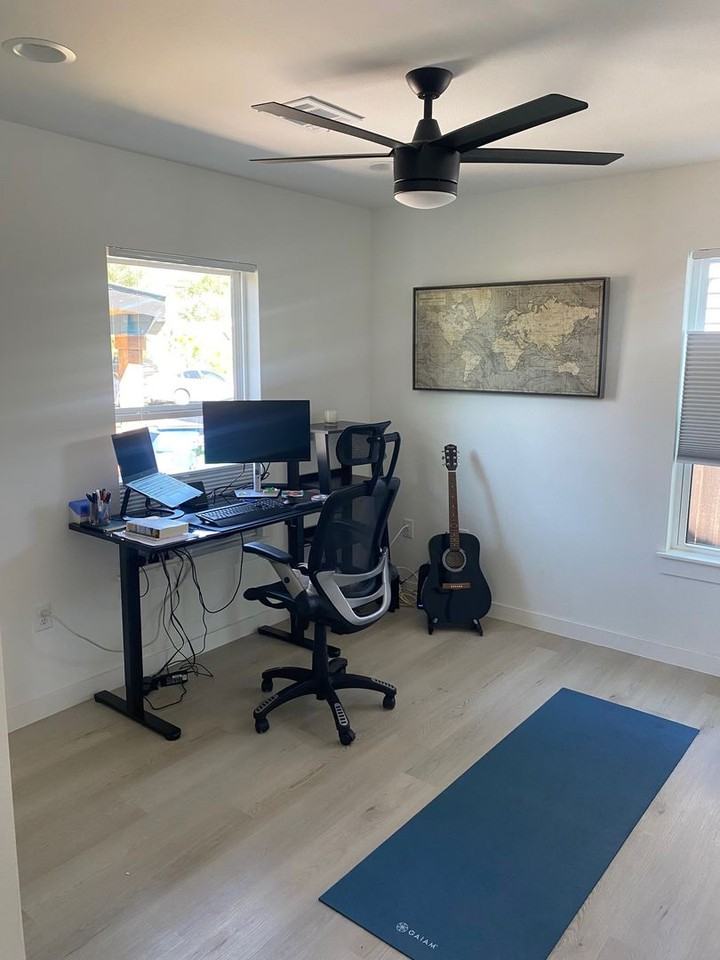 4609 Leslie Ave #1 - Photo 5 of 16