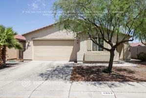 featured image of 4962 E Longhorn St