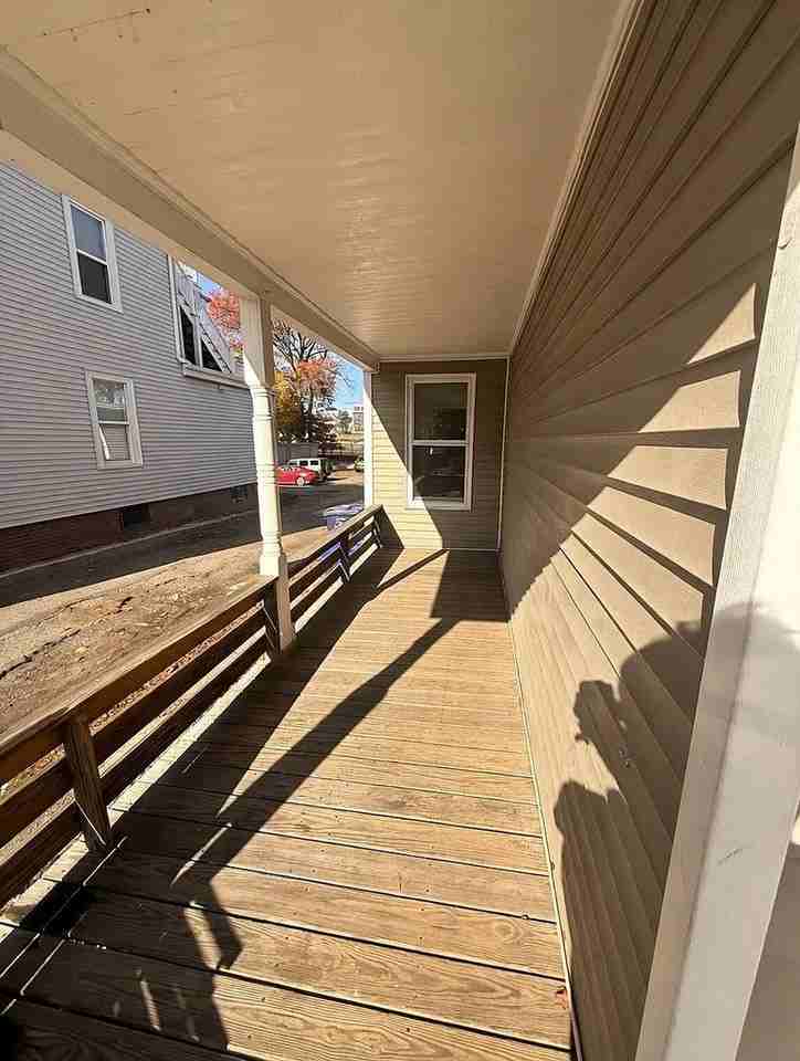 40 Pratt St - Photo 6 of 15