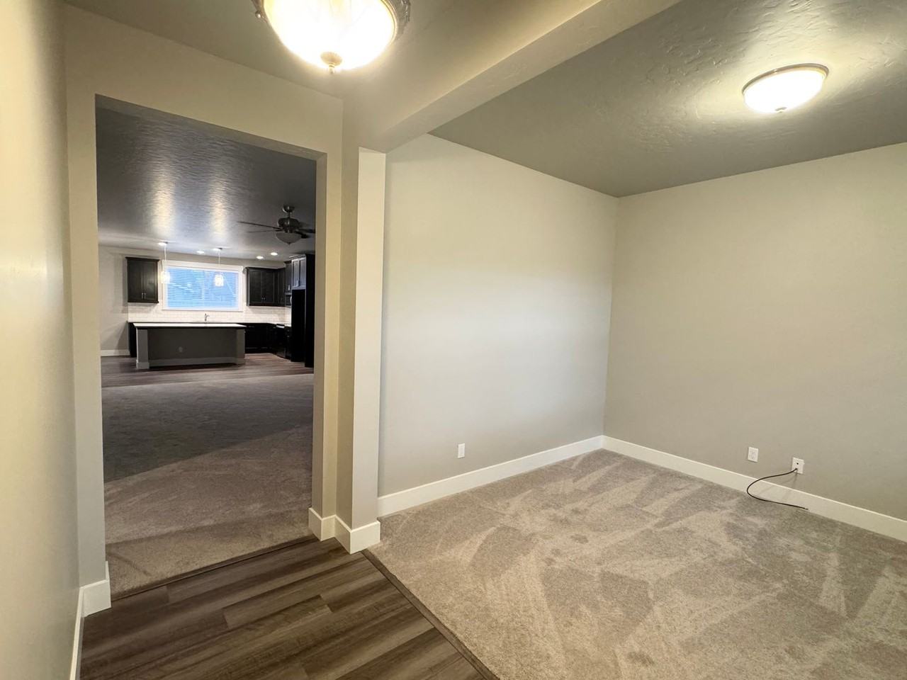 2087 N Branding Iron Ave - Photo 2 of 24