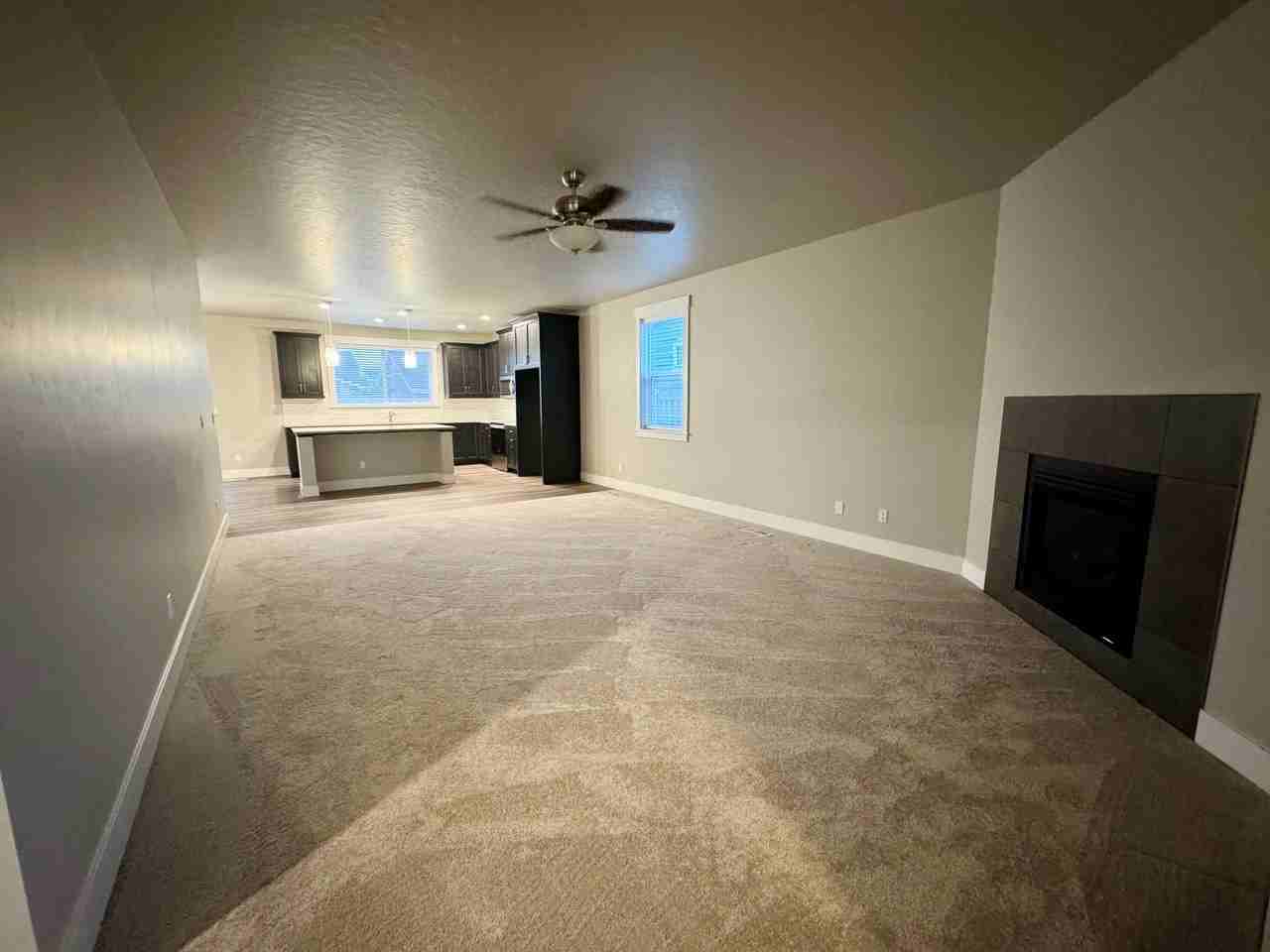 2087 N Branding Iron Ave - Photo 4 of 24