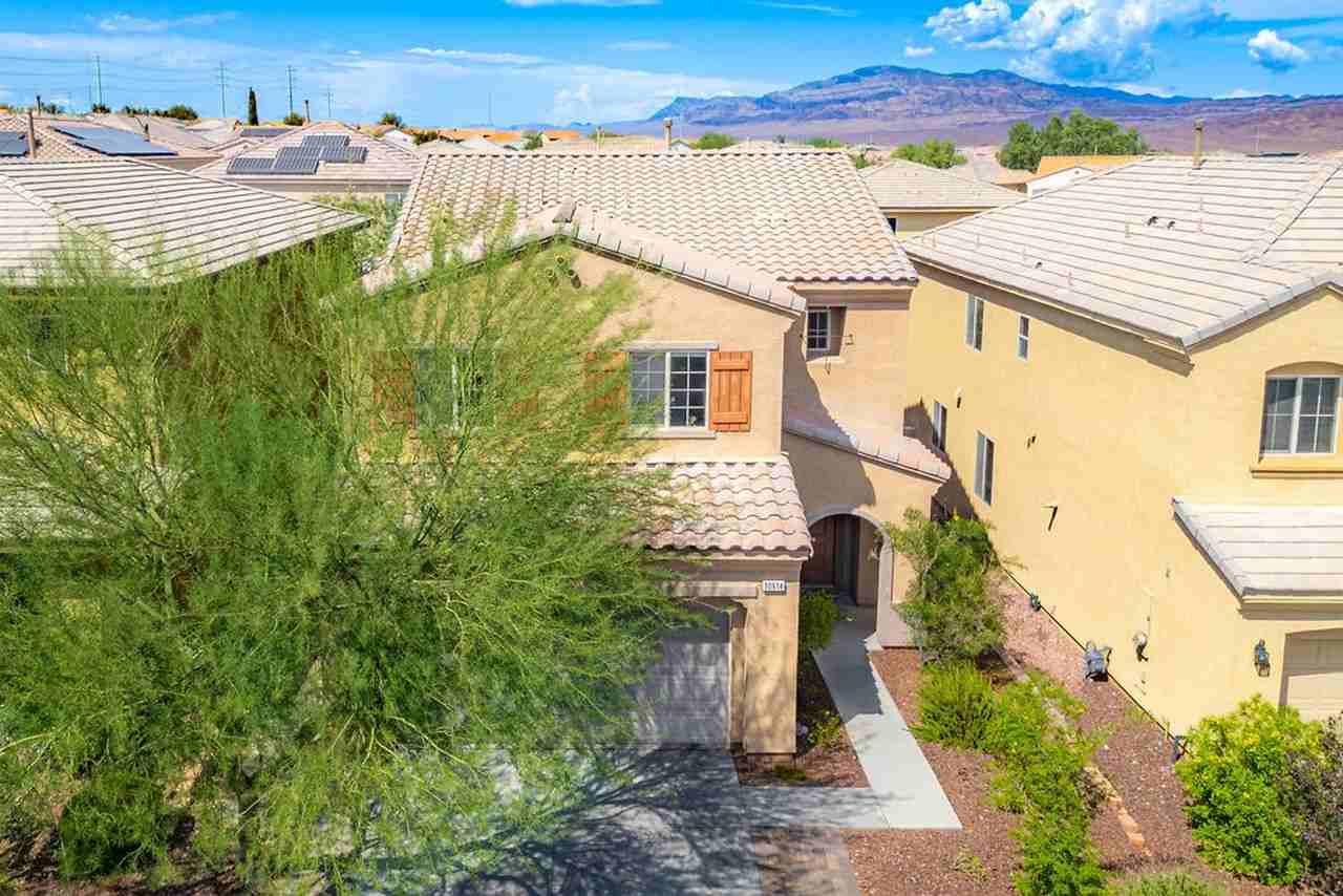 10614 Mount Blackburn Ave - Photo 2 of 39