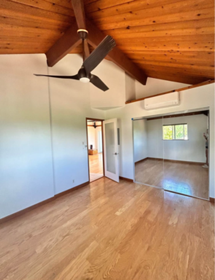 3188 3188 Hoomua Drive-Upstairs - Photo 7 of 13