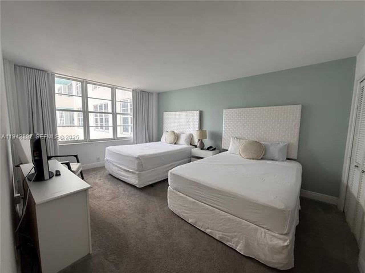 5101 5101 Collins Ave appt 12K - Photo 2 of 7