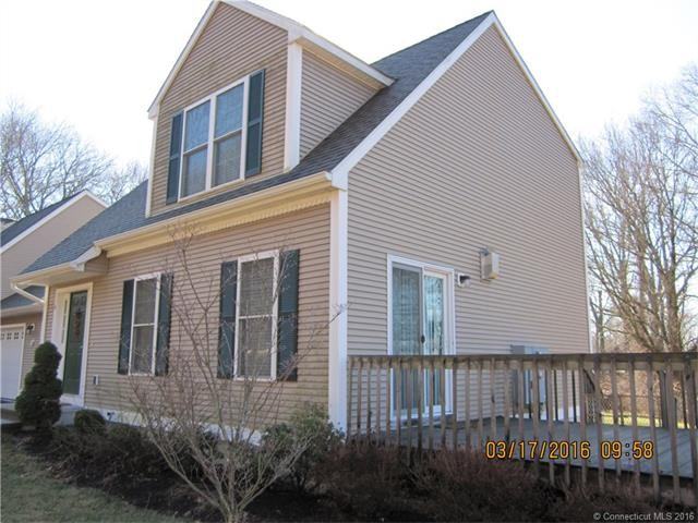 71 Mott Ln #B - Photo 2 of 6