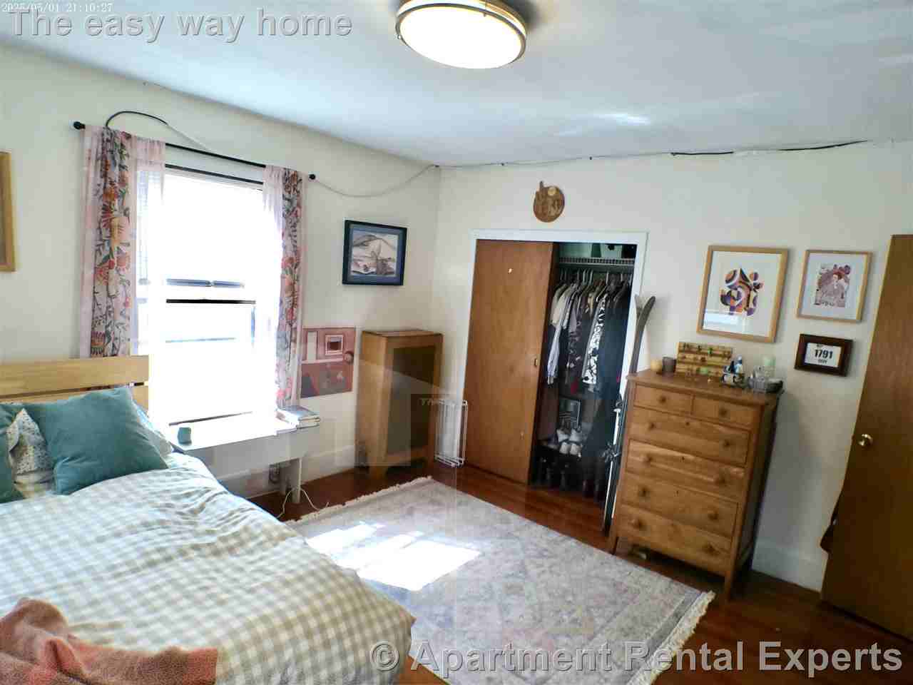 26 Dover St #2 - Photo 6 of 17