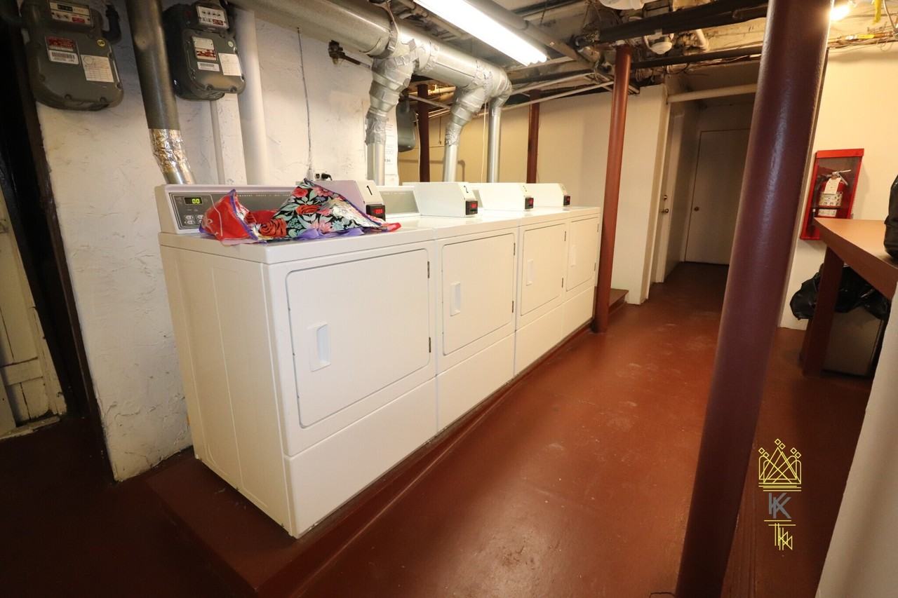 1965 Commonwealth Ave #B5 - Photo 3 of 3