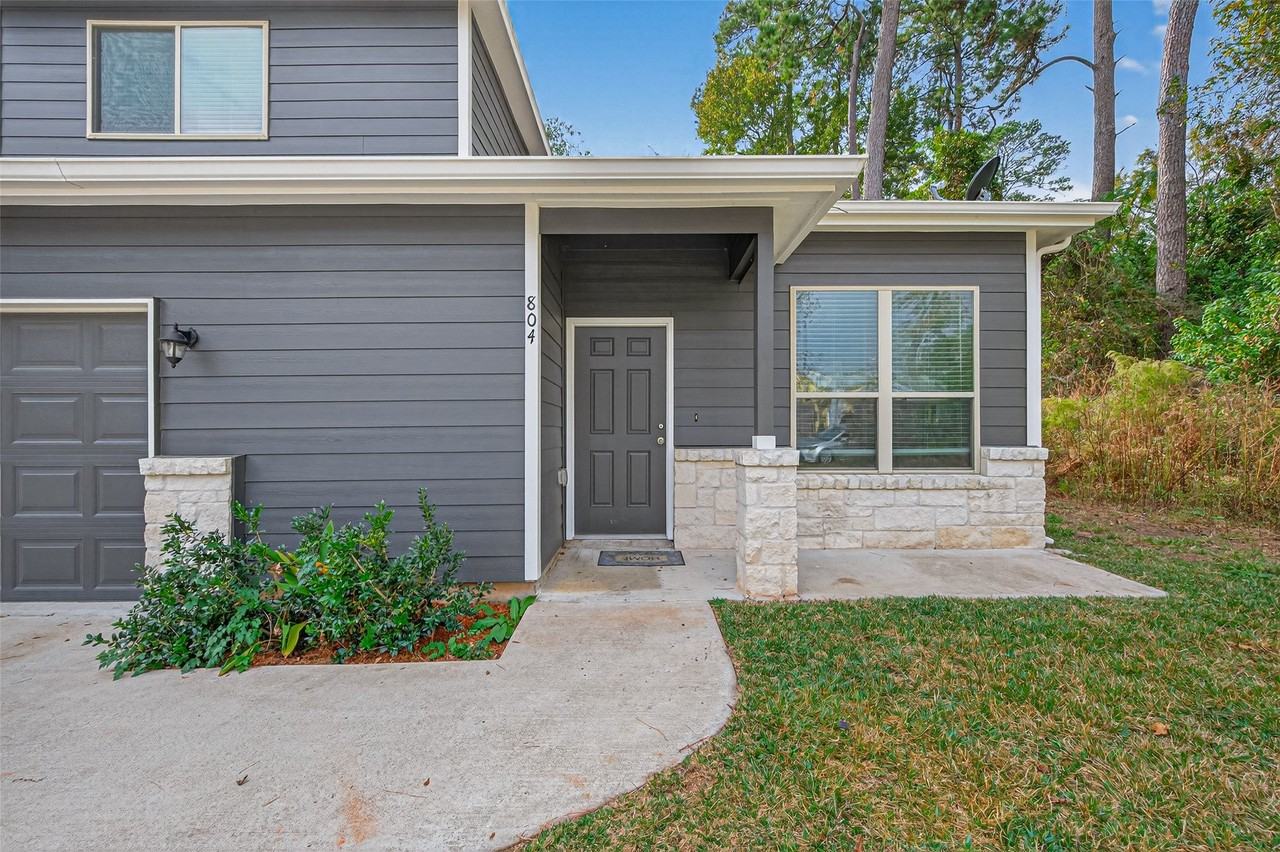 804 Pearl River Dr - Photo 3 of 36