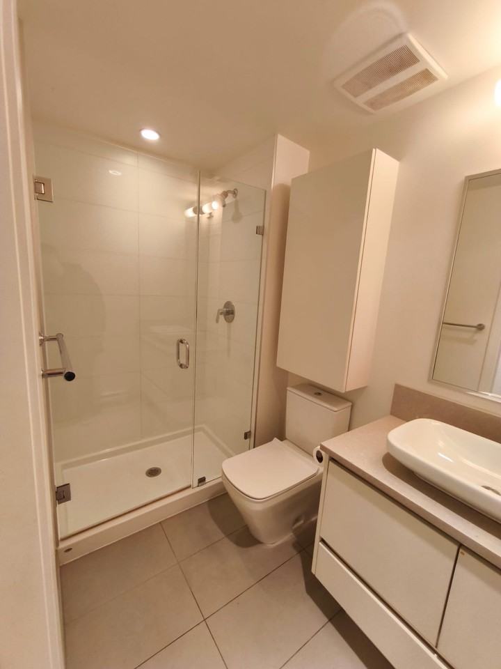 2141 Hastings St E - Photo 5 of 5