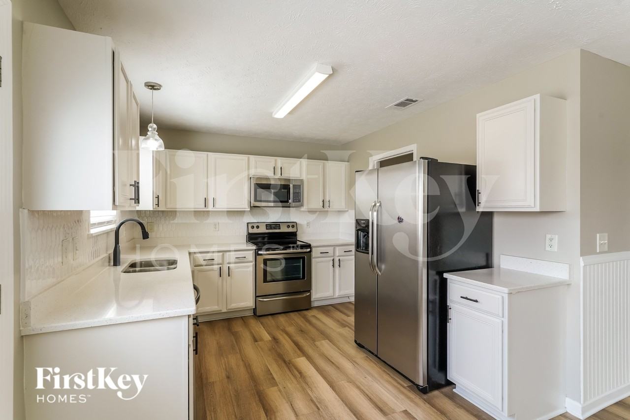 3437 Axelwood Dr - Photo 7 of 19