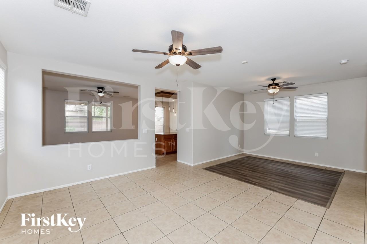 72 Dark Creek Ave - Photo 3 of 19