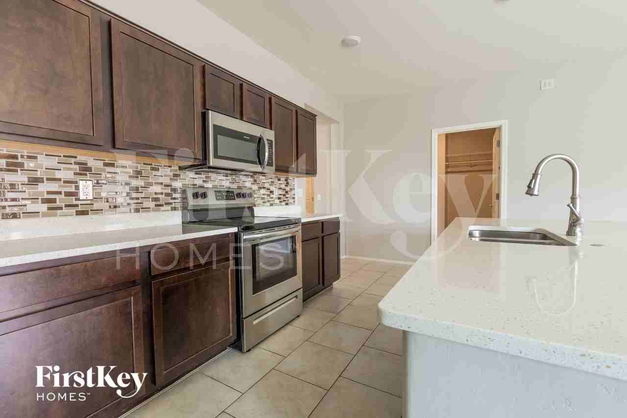 12386 W Reyher Farms Loop - Photo 4 of 15