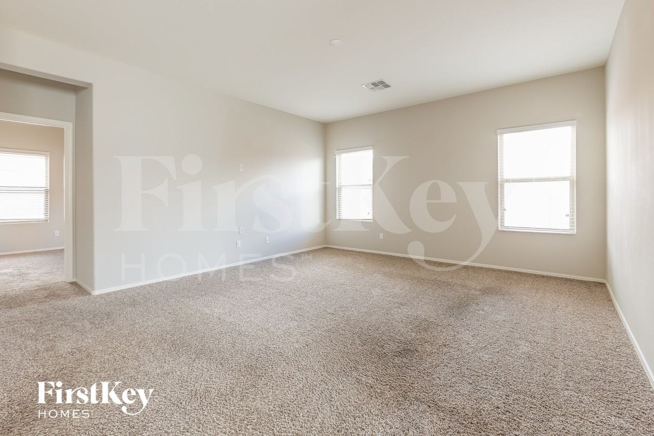 12386 W Reyher Farms Loop - Photo 6 of 15