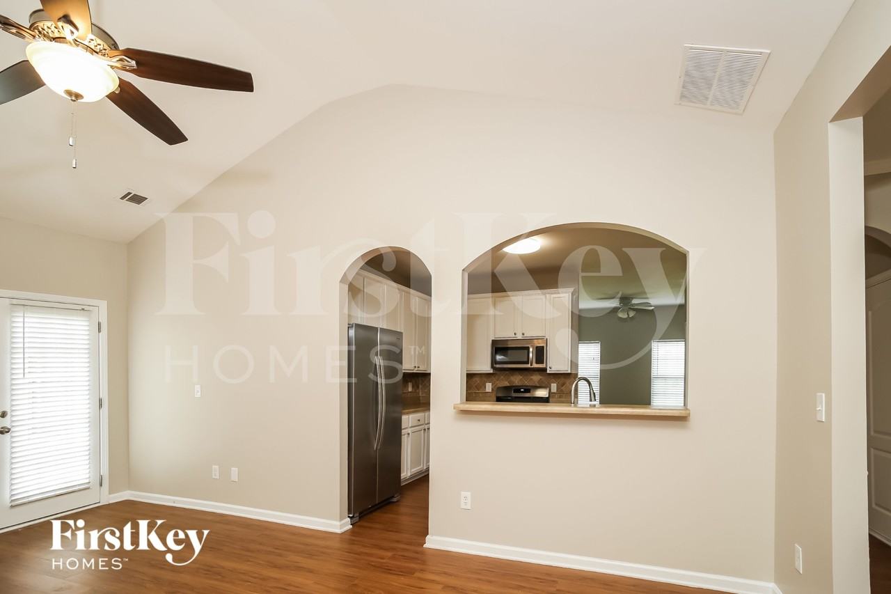 23 Hamilton Blvd Nw - Photo 5 of 15