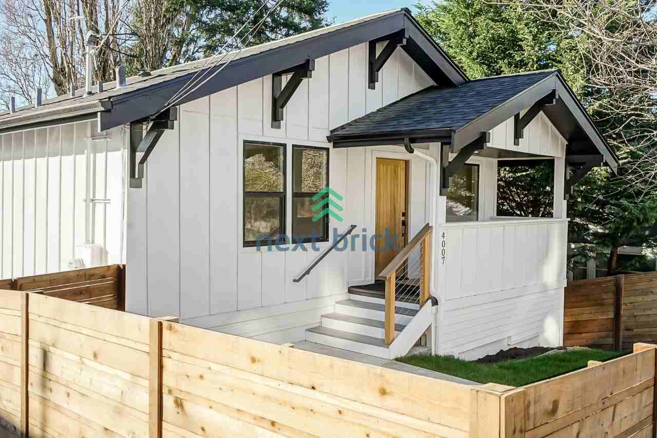 4007 23rd Ave Sw #A - Photo 2 of 19