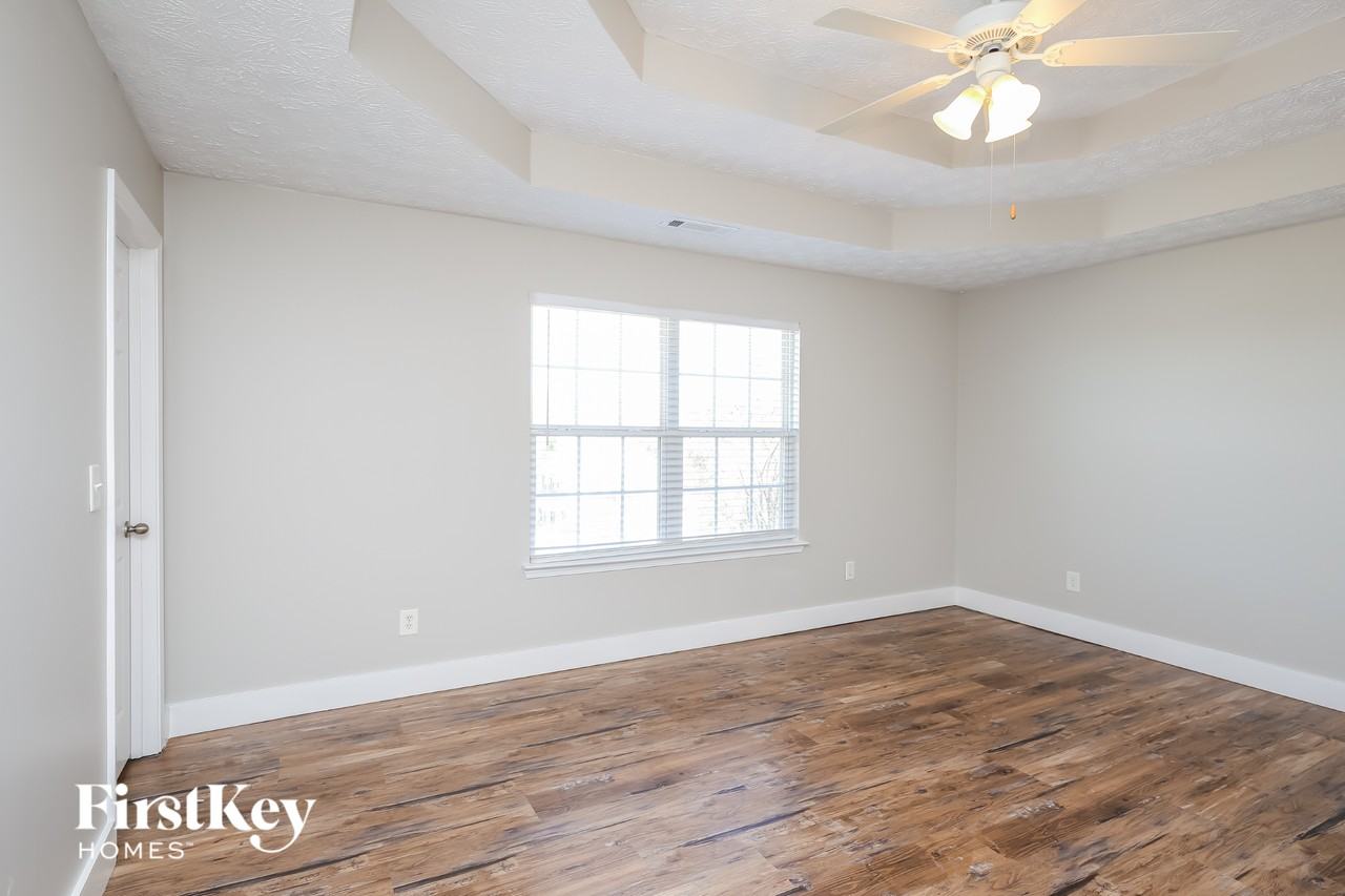 4501 Waterman Dr - Photo 7 of 15