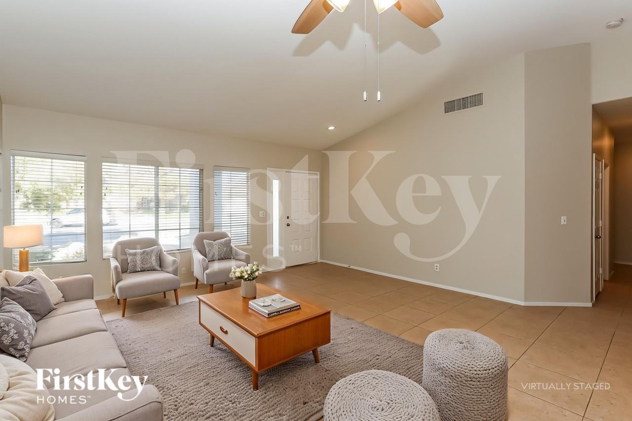 4822 Wind Break Ln - Photo 3 of 18
