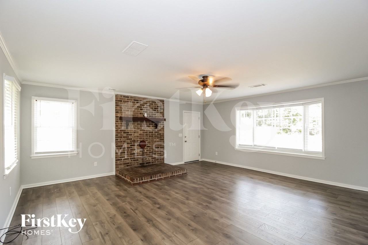 76 Hunters Cir - Photo 6 of 15