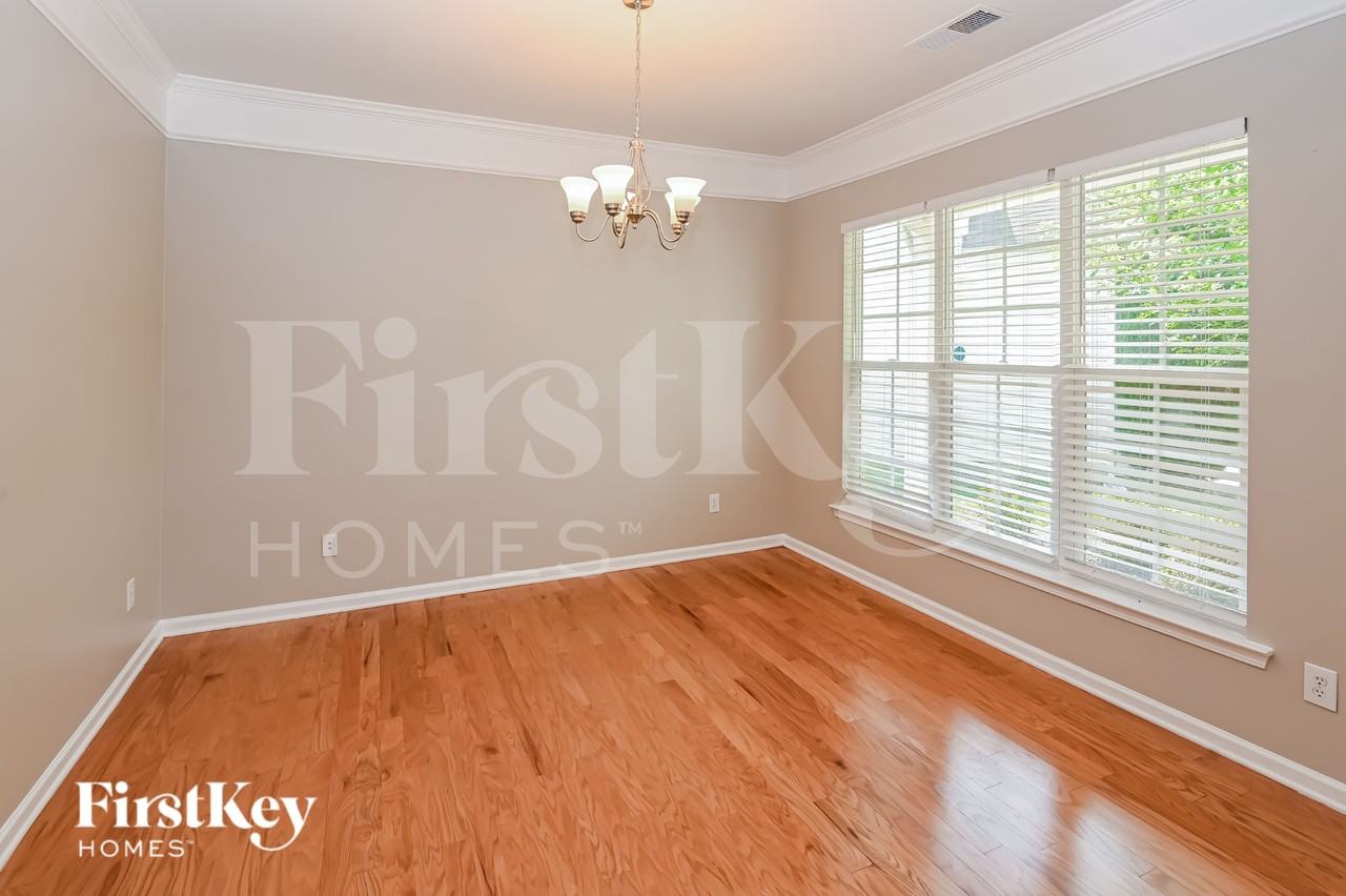 11259 Cypress View Dr - Photo 6 of 16