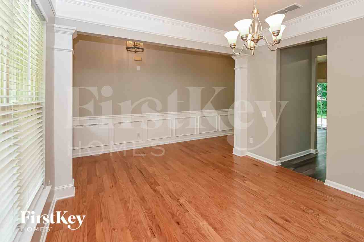 11259 Cypress View Dr - Photo 7 of 16