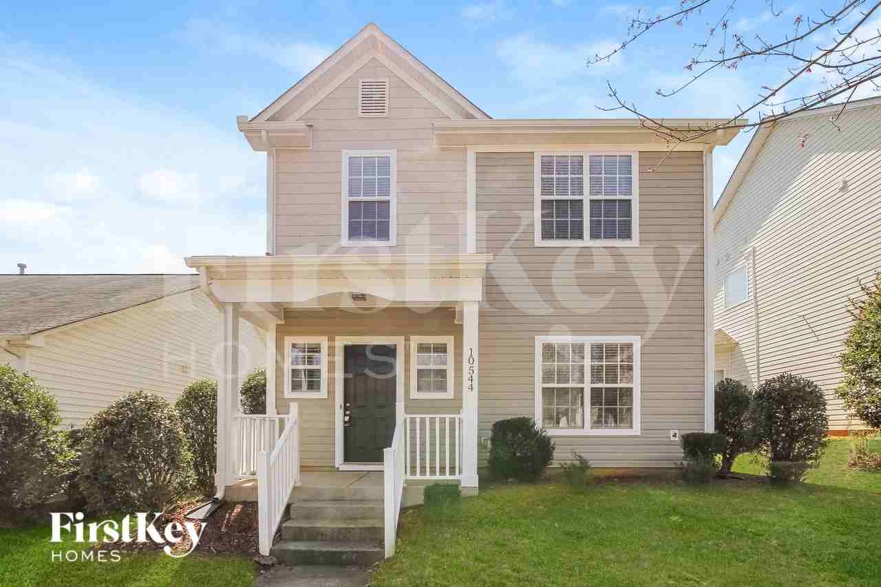 10544 Meadow Crossing Ln - Photo 2 of 15