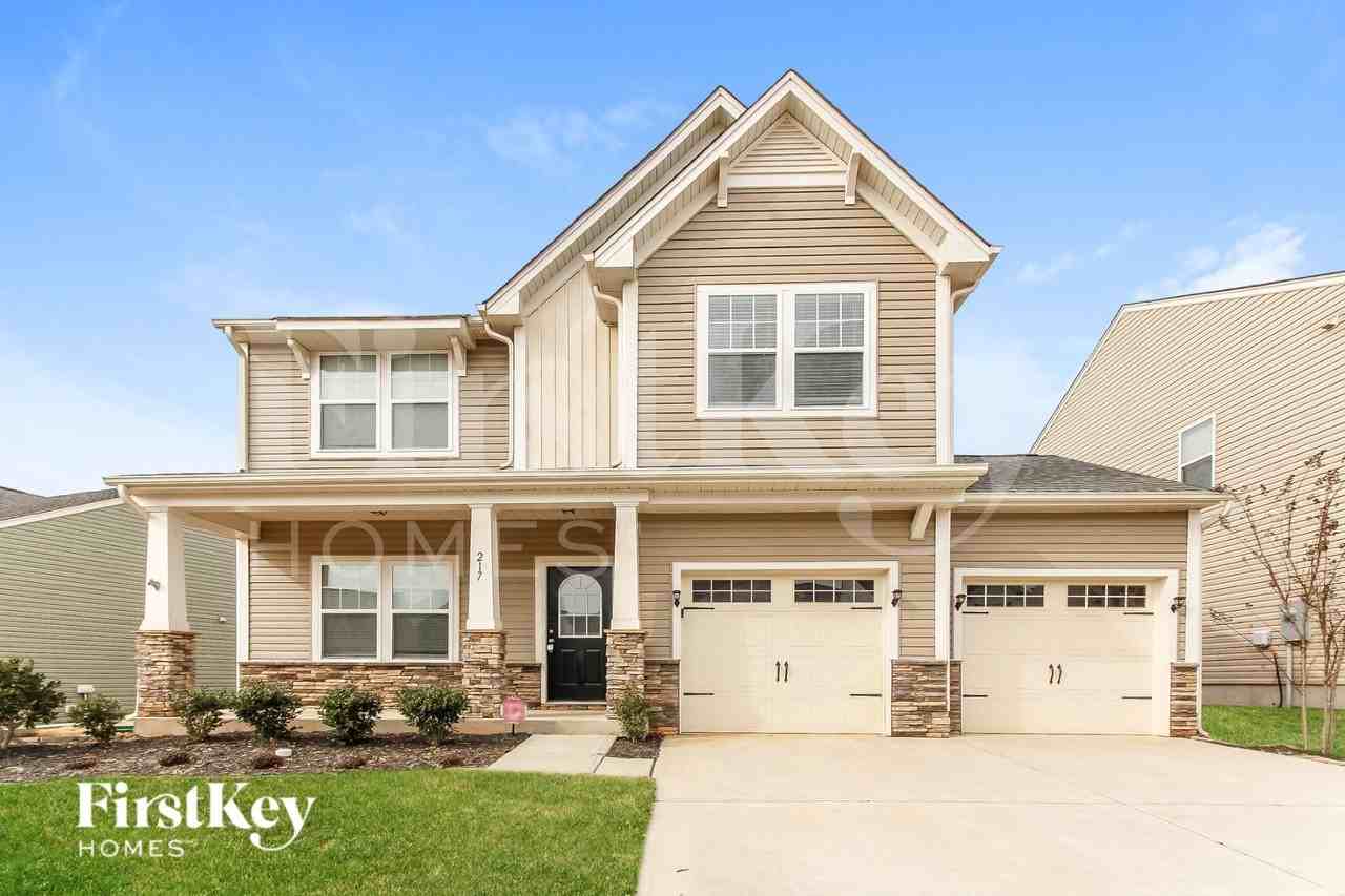 217 Fesperman Cir - Photo 2 of 15