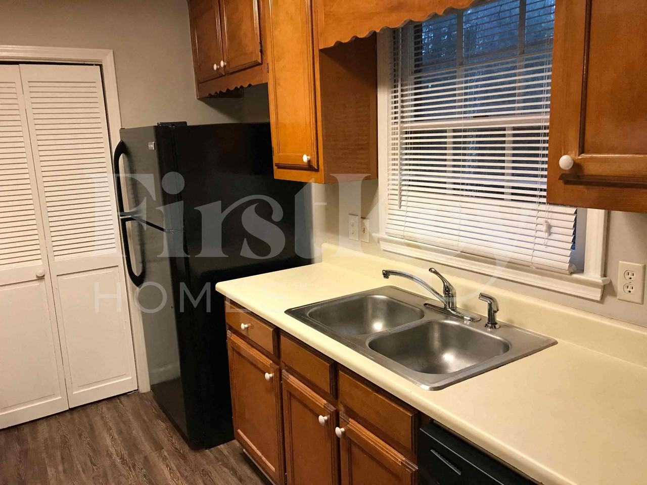 9129 Villedge Dr Nw - Photo 2 of 10