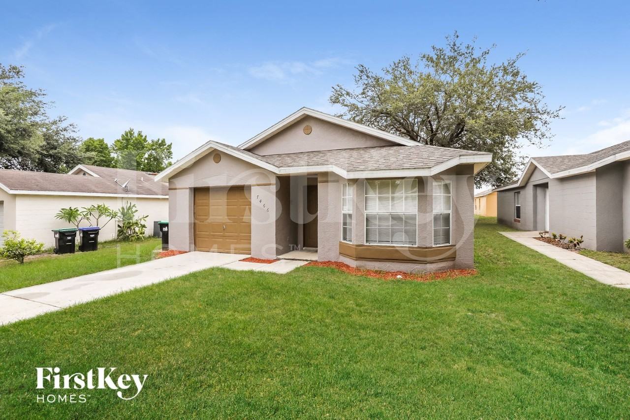 7466 Groveoak Dr - Photo 2 of 15