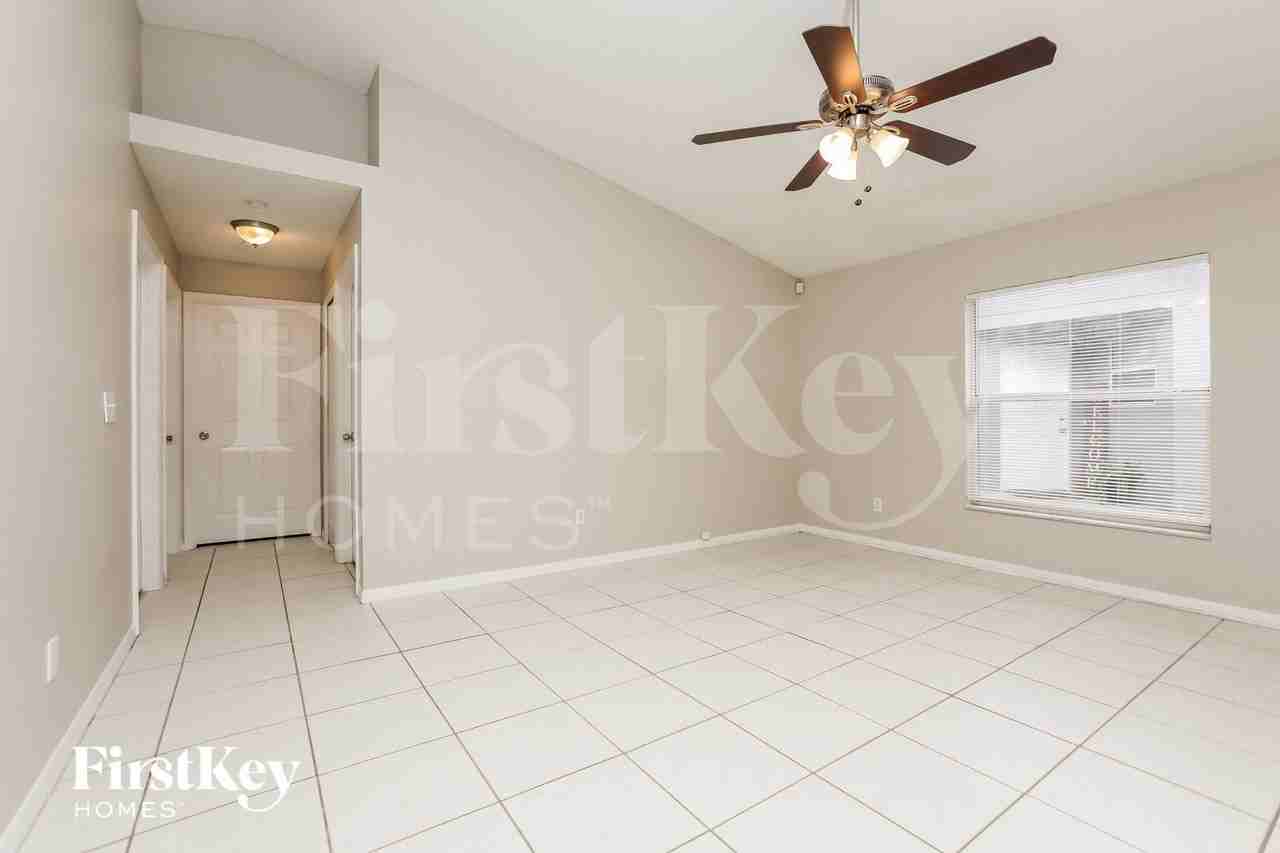 7466 Groveoak Dr - Photo 3 of 15