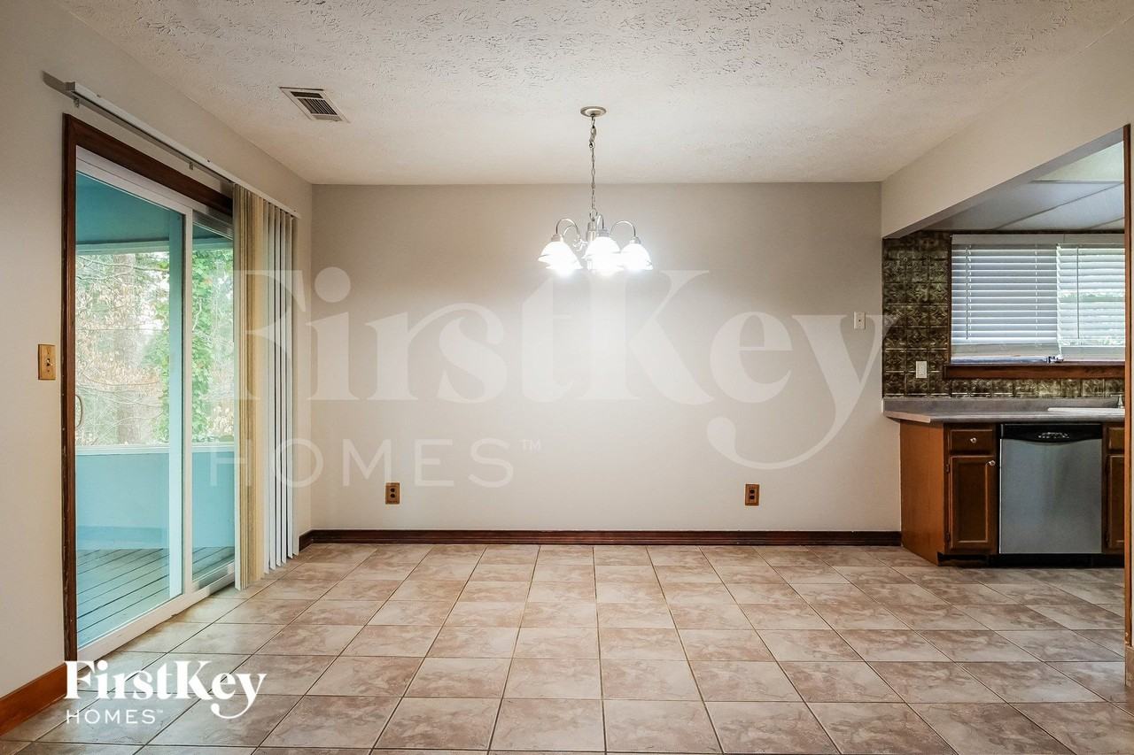 446 Ridgetop Dr Nw - Photo 5 of 15