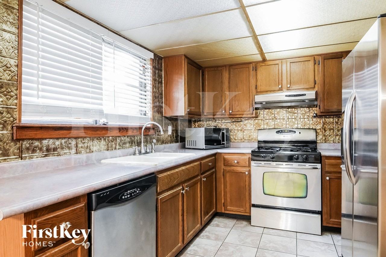 446 Ridgetop Dr Nw - Photo 6 of 15