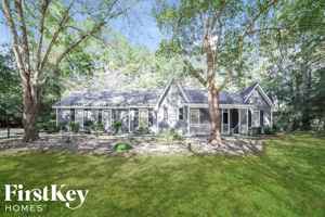 featured image of 3902 Viola Ct