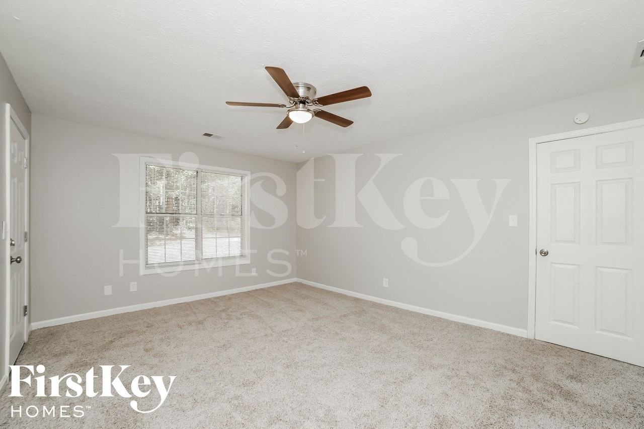 3902 Viola Ct - Photo 7 of 15