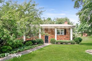 featured image of 2865 Gracefield Ct