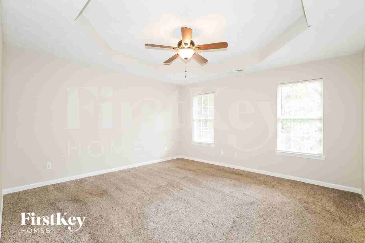 130 Macadamia Ct - Photo 7 of 15