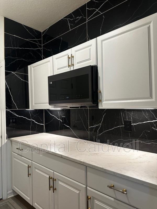 37489 Mackenzie Dr - Photo 4 of 8