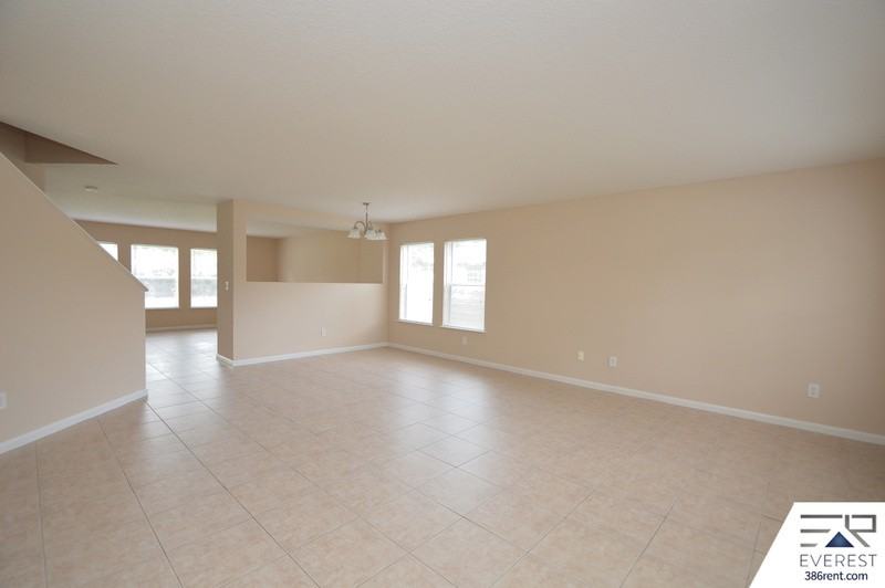 38 Russo Dr - Photo 4 of 30