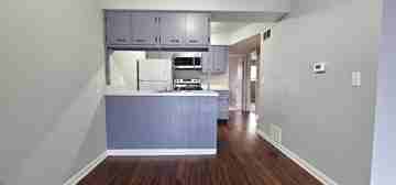 featured image of 3809 Briar Pl #6