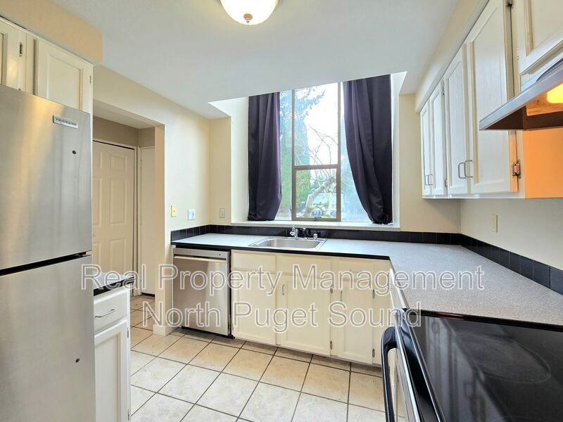 4817 76th St Ne #36 - Photo 2 of 16