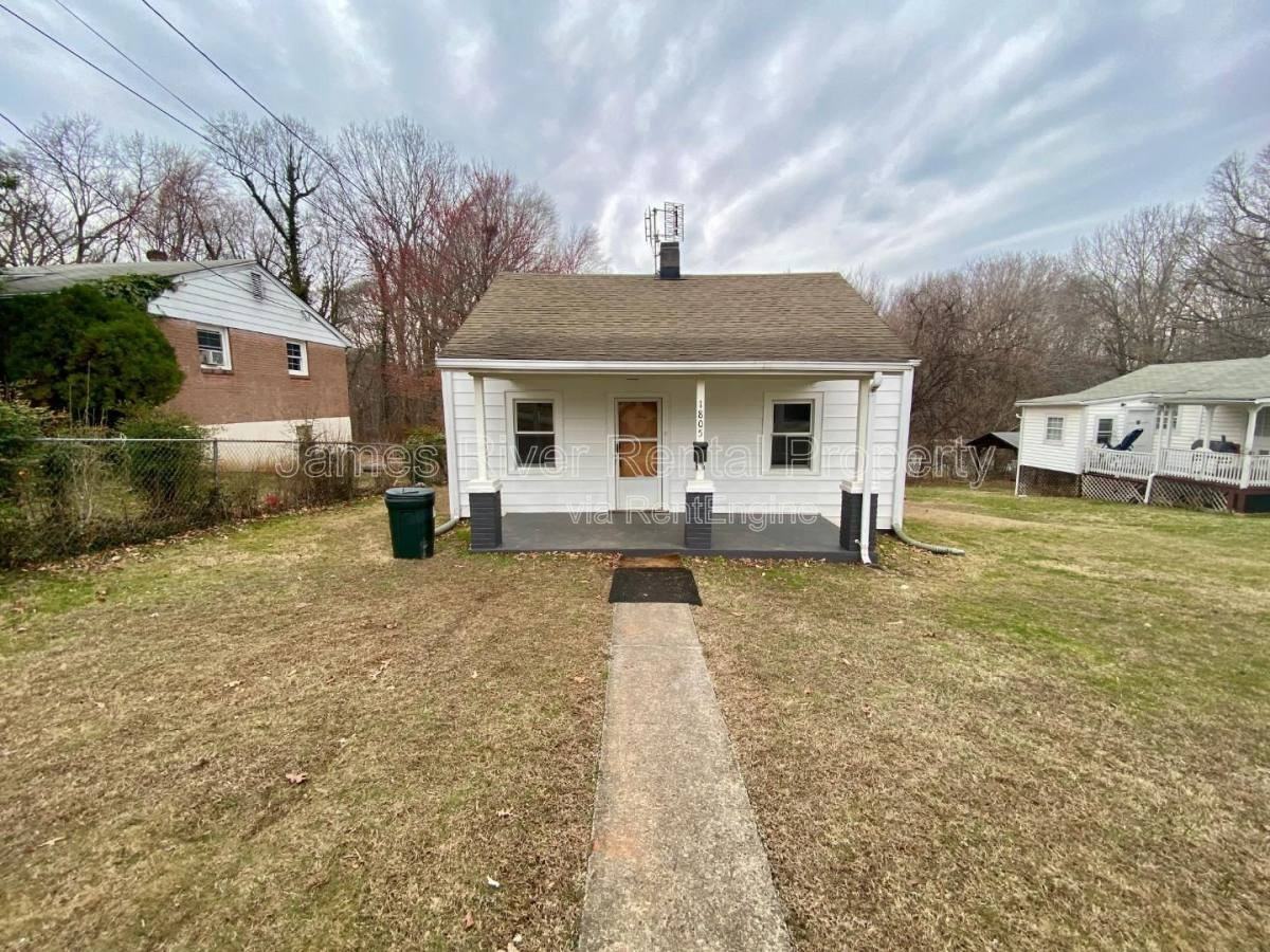 1805 Ridge Ave - Photo 2 of 8