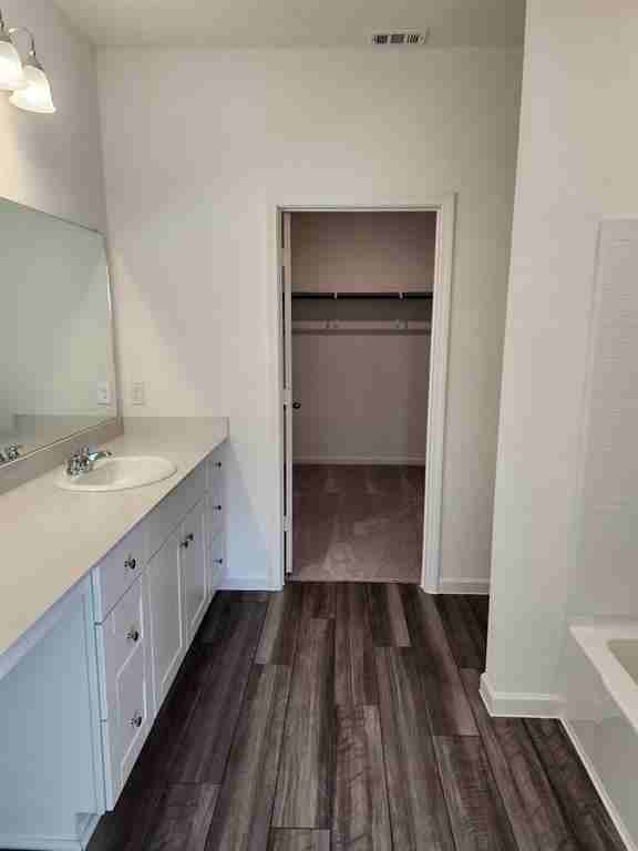 10321 Rosegreen Ln - Photo 5 of 17