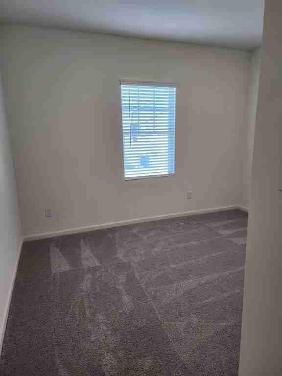 10321 Rosegreen Ln - Photo 6 of 17