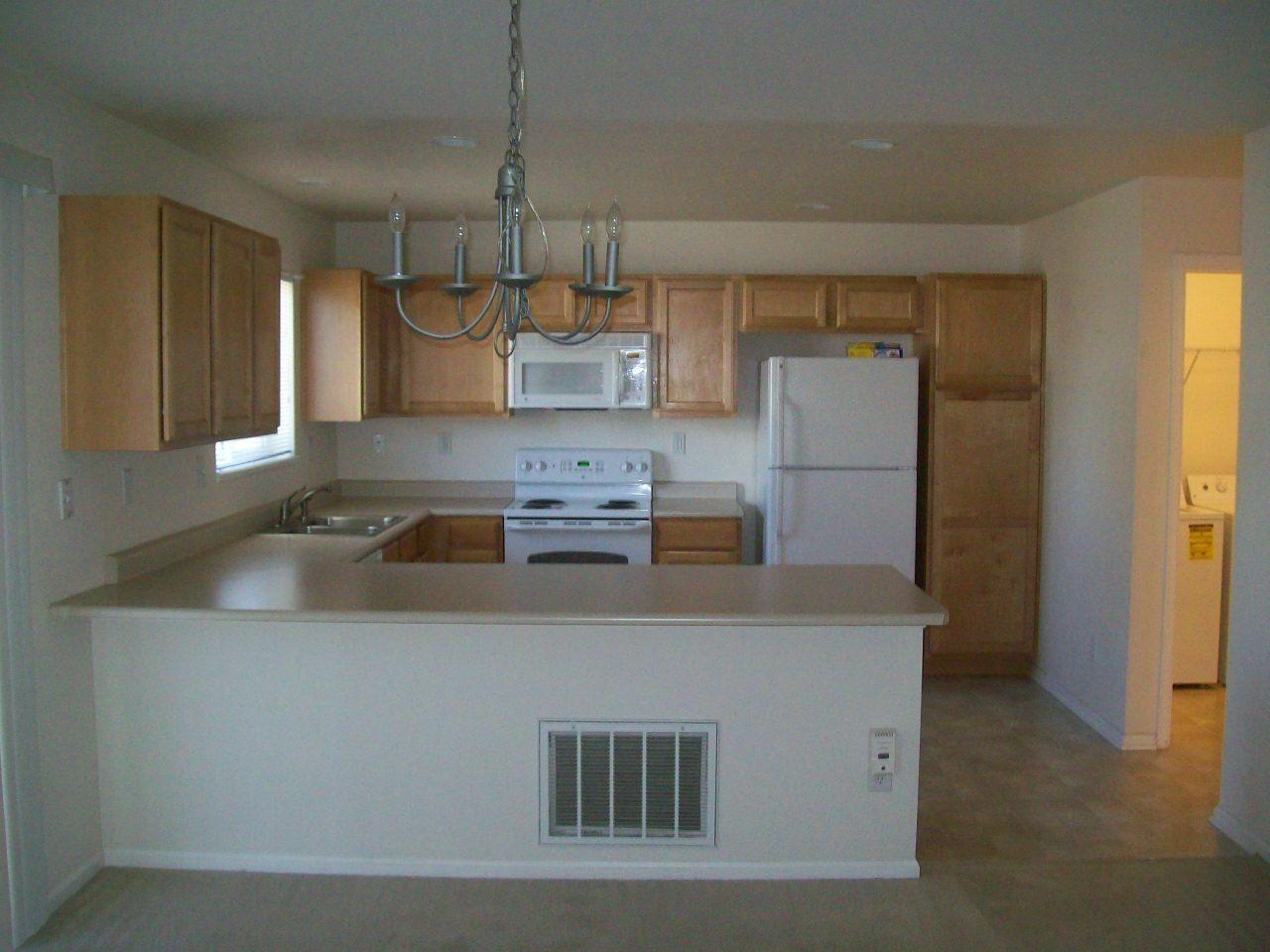 1804 Riverwalk Pkwy - Photo 7 of 12