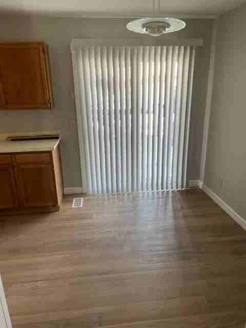 3750 Catalpa Dr - Photo 2 of 19