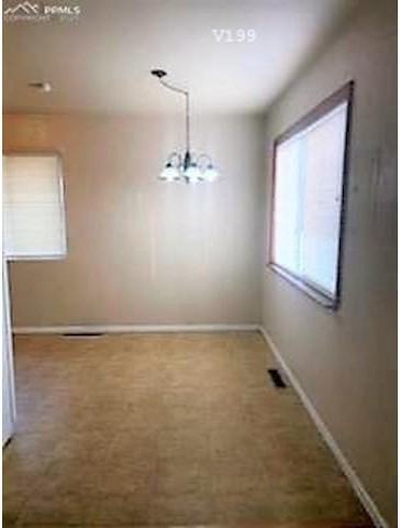 1434 Southmoor Dr - Photo 6 of 21