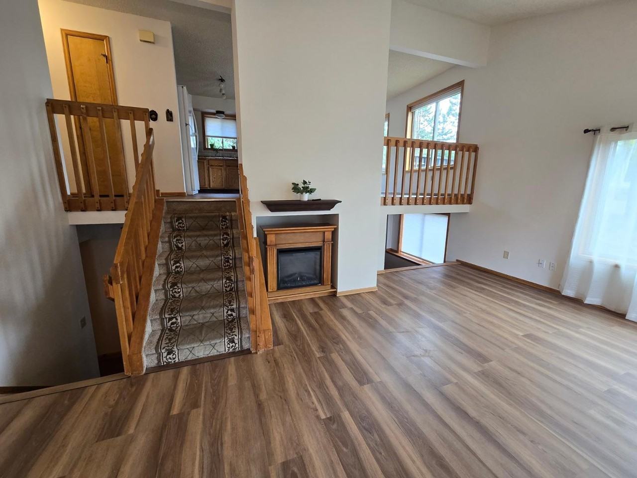 1201 Telemark Dr - Photo 2 of 34