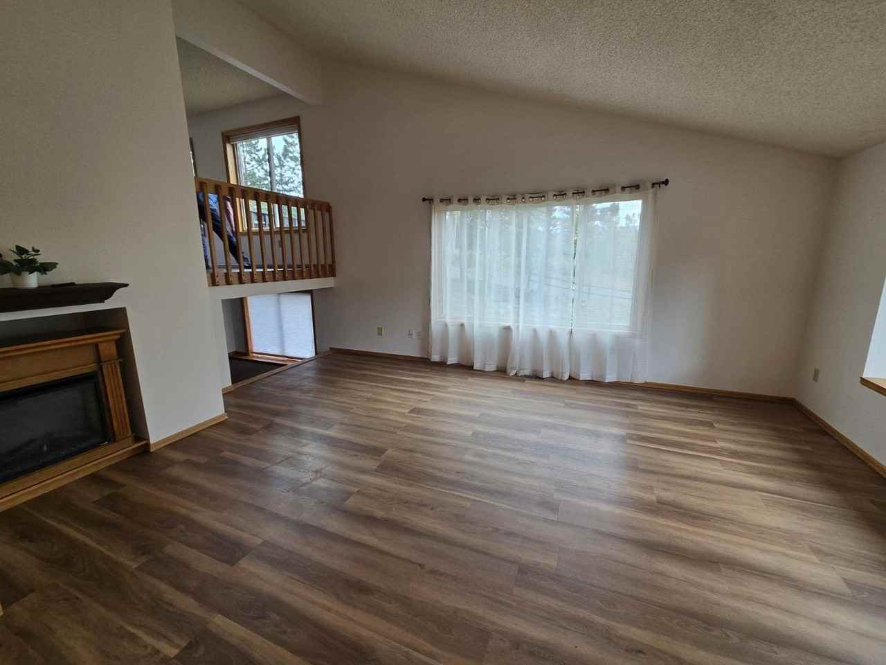 1201 Telemark Dr - Photo 3 of 34