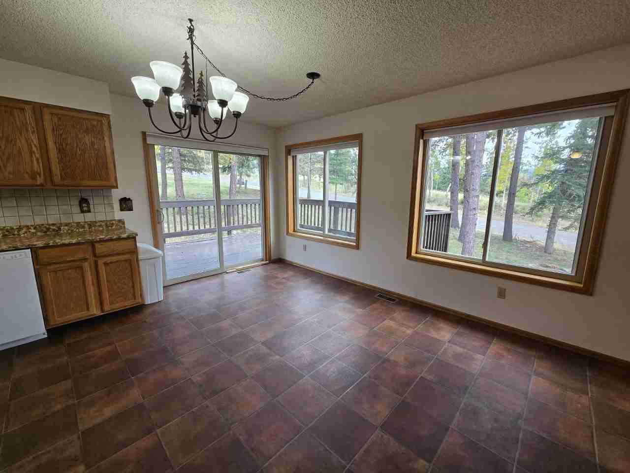 1201 Telemark Dr - Photo 5 of 34